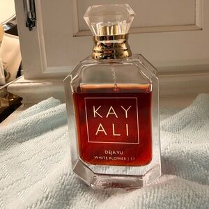 Kay Ali Déjà Vu White Flower 57